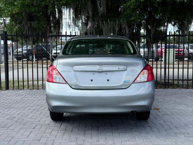 2012 Nissan Versa 1.6 SL