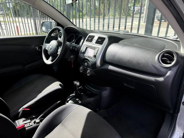 2012 Nissan Versa 1.6 SL