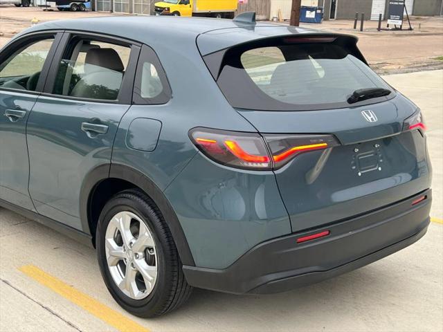 2025 Honda HR-V 2WD LX