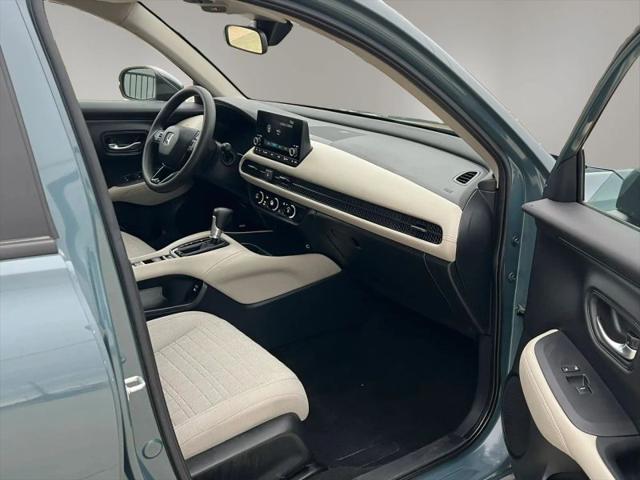 2025 Honda HR-V 2WD LX