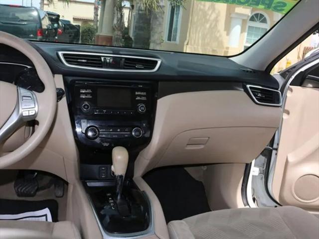 2015 Nissan Rogue SV