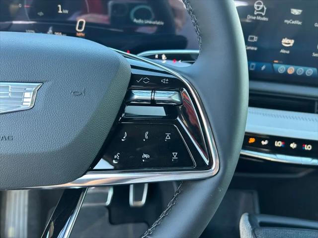 2025 Cadillac iQ Luxury 1 AWD