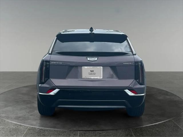 2025 Cadillac iQ Luxury 1 AWD