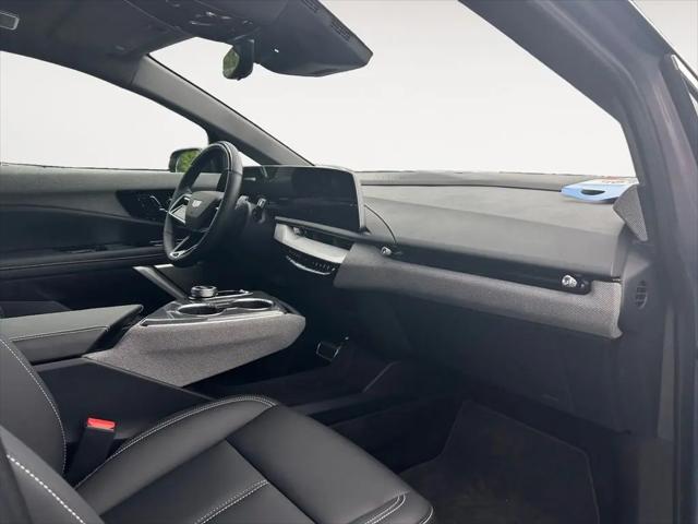 2025 Cadillac iQ Luxury 1 AWD
