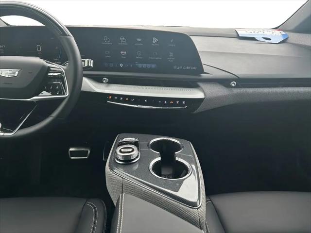 2025 Cadillac iQ Luxury 1 AWD