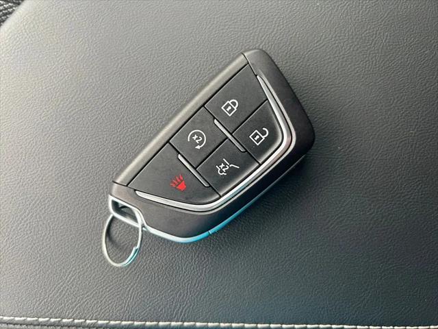 2025 Cadillac iQ Luxury 1 AWD