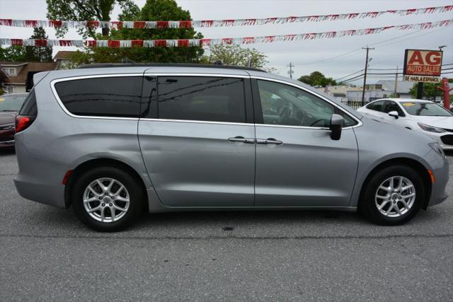 2021 Chrysler Voyager LXI