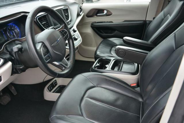2021 Chrysler Voyager LXI