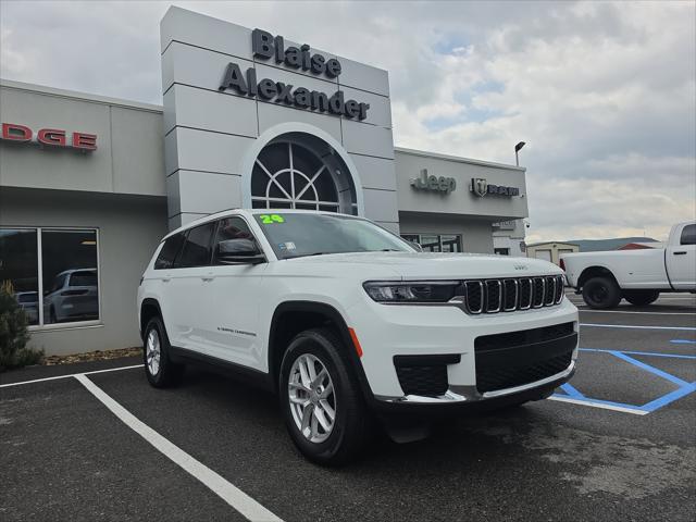 2024 Jeep Grand Cherokee L Laredo 4x4 2024 Jeep Grand Cherokee L Laredo 4x4