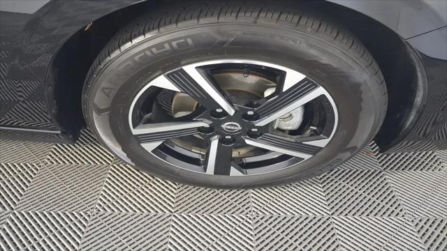 2024 Nissan Sentra SV Xtronic CVT