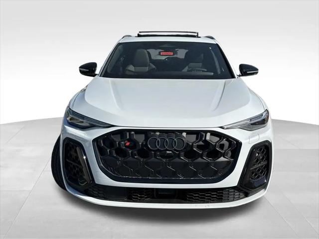 2025 Audi SQ5 Premium Plus TFSI quattro S tronic