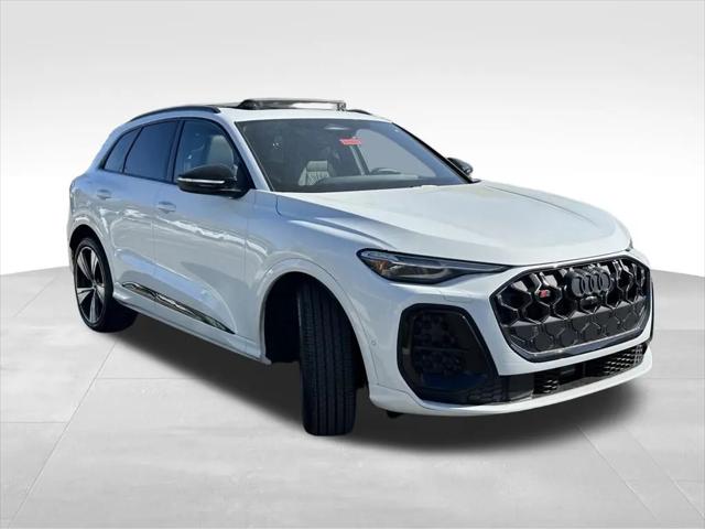 2025 Audi SQ5 Premium Plus TFSI quattro S tronic