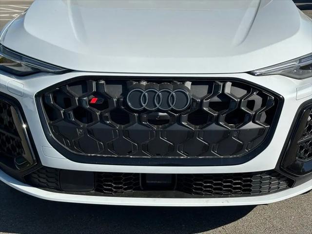 2025 Audi SQ5 Premium Plus TFSI quattro S tronic