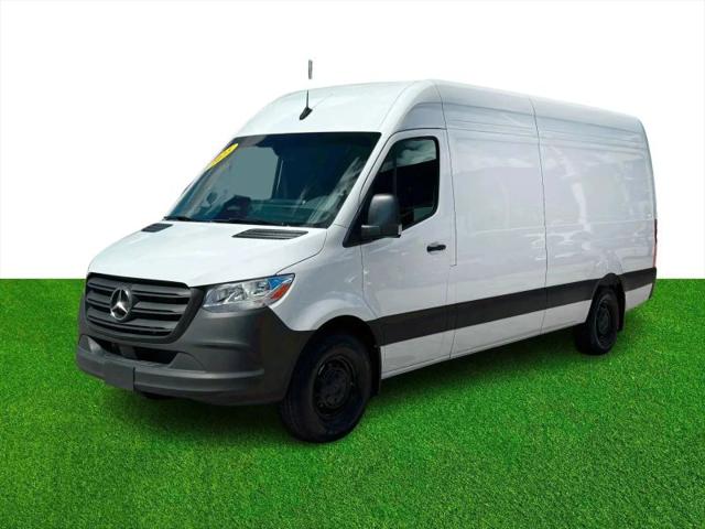 2025 Mercedes-Benz Sprinter 2500 High Roof 4-Cyl Diesel