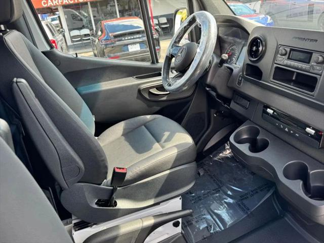 2025 Mercedes-Benz Sprinter 2500 High Roof 4-Cyl Diesel