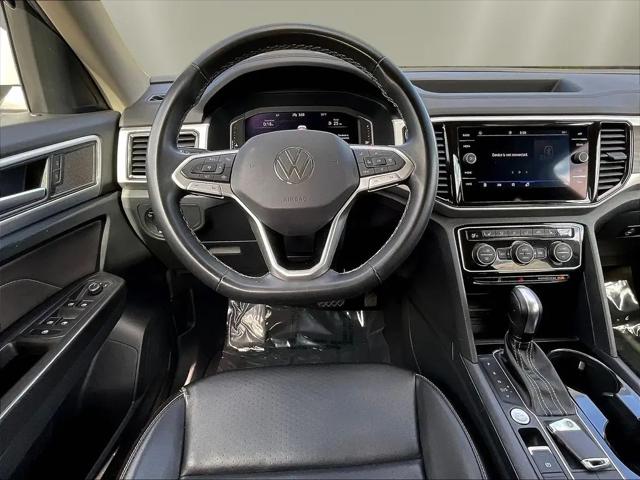 2022 Volkswagen Atlas 3.6L V6 SE w/Technology