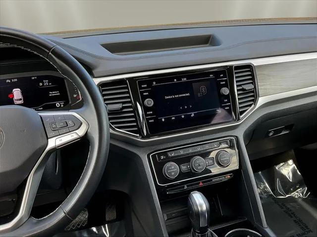 2022 Volkswagen Atlas 3.6L V6 SE w/Technology