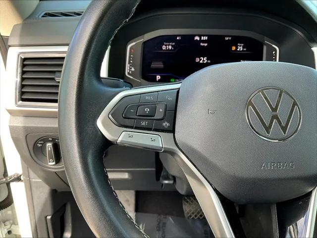 2022 Volkswagen Atlas 3.6L V6 SE w/Technology