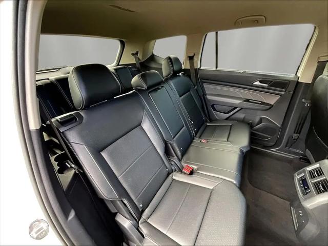2022 Volkswagen Atlas 3.6L V6 SE w/Technology