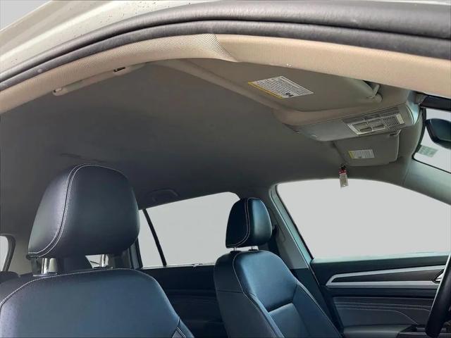 2022 Volkswagen Atlas 3.6L V6 SE w/Technology