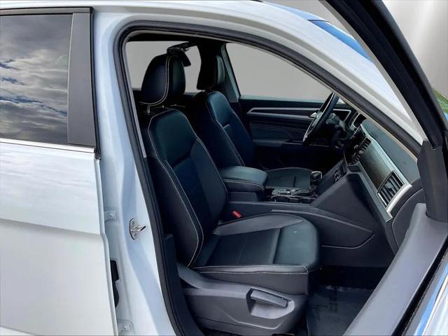 2022 Volkswagen Atlas 3.6L V6 SE w/Technology