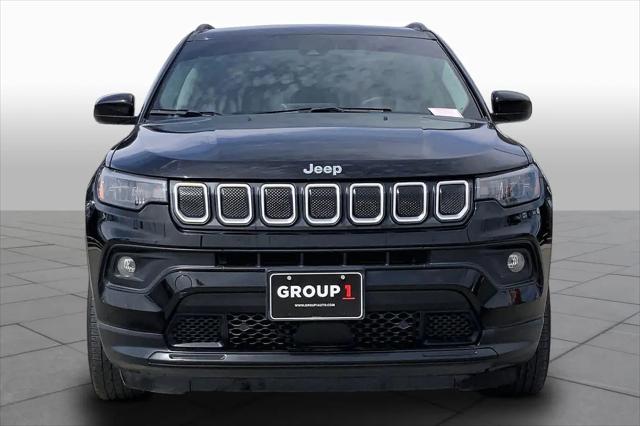 2022 Jeep Compass Latitude FWD