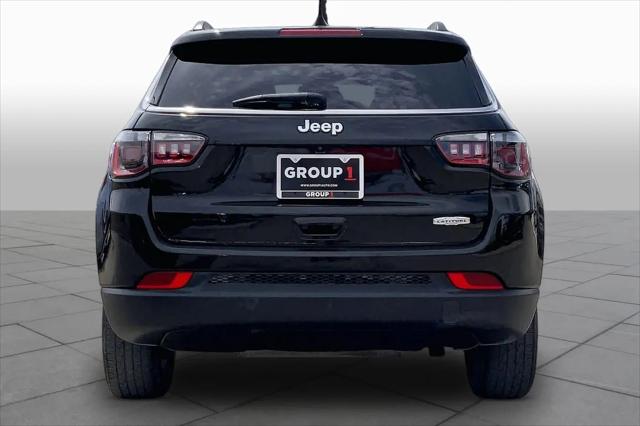 2022 Jeep Compass Latitude FWD