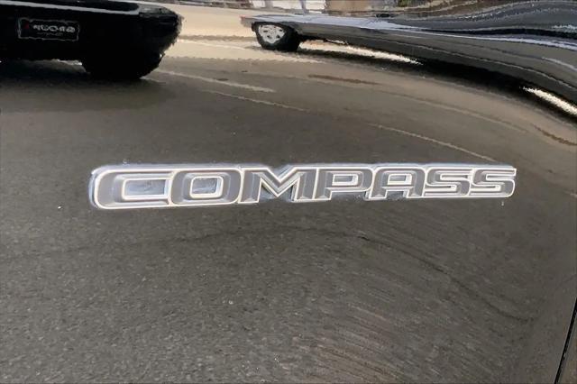 2022 Jeep Compass Latitude FWD