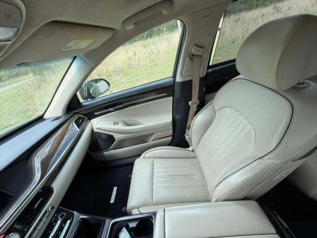 2017 Genesis G90 5.0 Ultimate