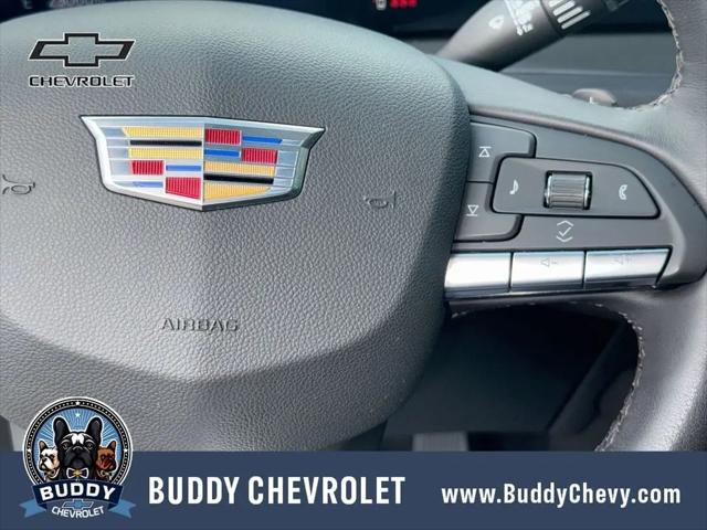 2024 Cadillac XT4 FWD Premium Luxury