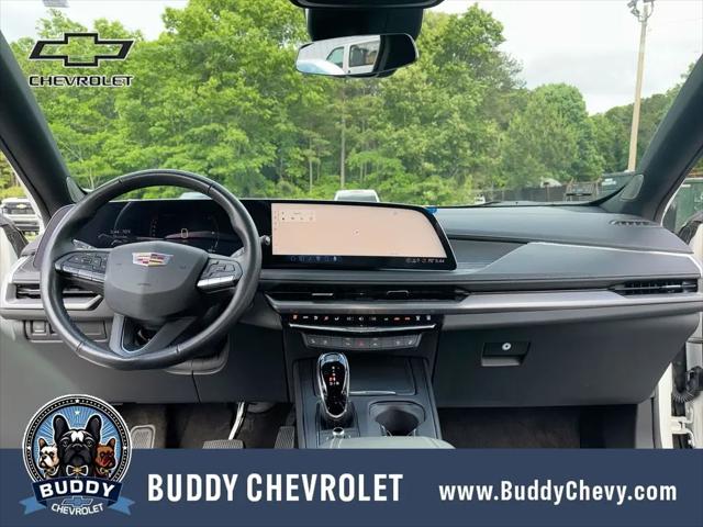 2024 Cadillac XT4 FWD Premium Luxury