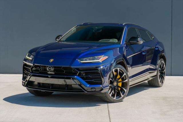 2021 Lamborghini Urus Base