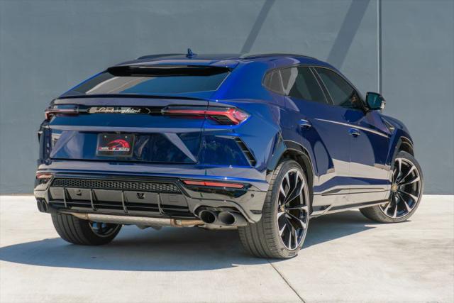 2021 Lamborghini Urus Base