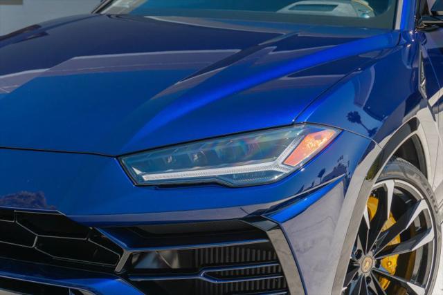 2021 Lamborghini Urus Base