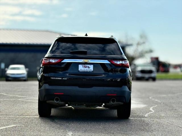 2020 Chevrolet Traverse AWD LT Cloth