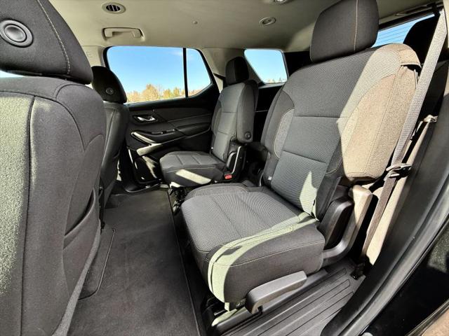 2020 Chevrolet Traverse AWD LT Cloth