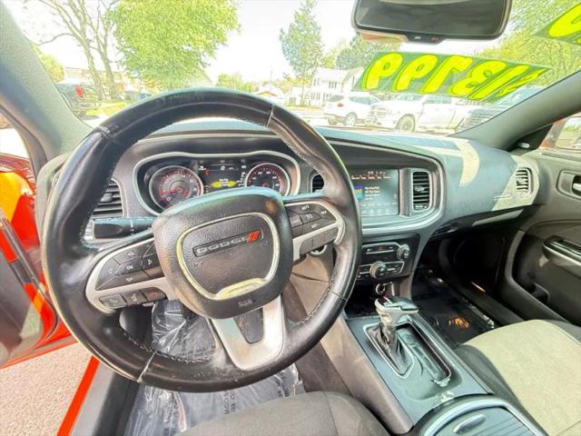2016 Dodge Charger SXT