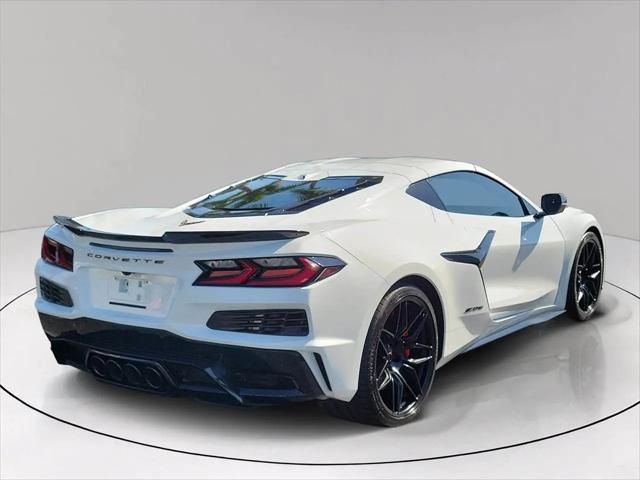 2025 Chevrolet Corvette Z06 RWD Coupe 2LZ