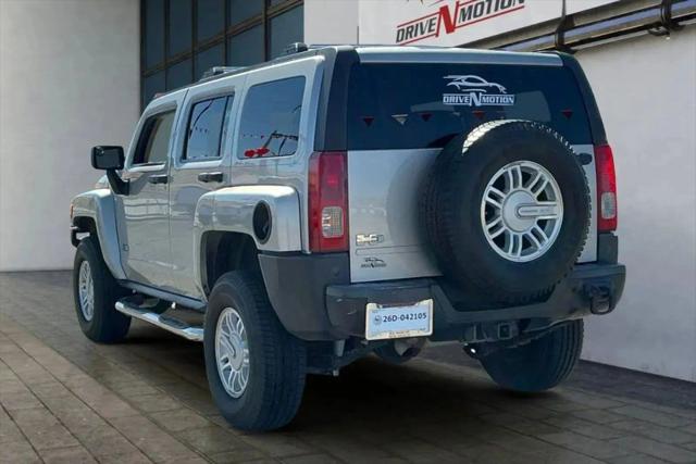 2007 HUMMER H3 Base