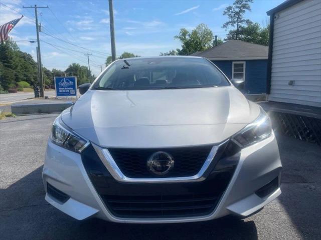 2020 Nissan Versa S Xtronic CVT