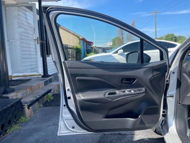 2020 Nissan Versa S Xtronic CVT