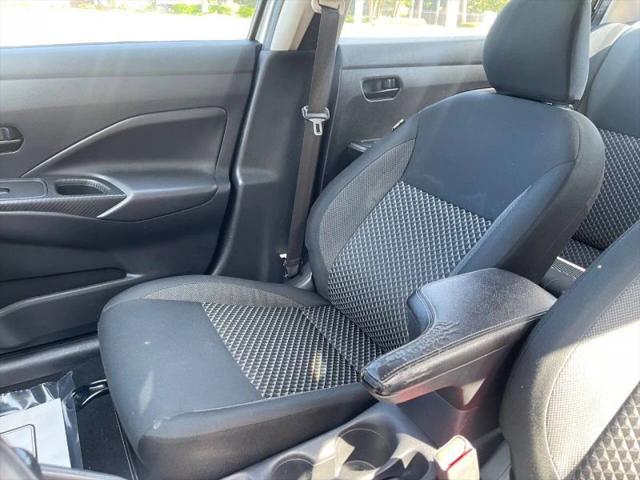 2020 Nissan Versa S Xtronic CVT