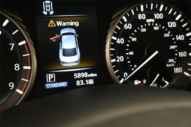 2023 INFINITI Q50 LUXE AWD