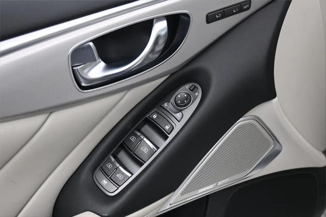 2023 INFINITI Q50 LUXE AWD