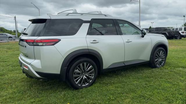 2024 Nissan Pathfinder SL 4WD