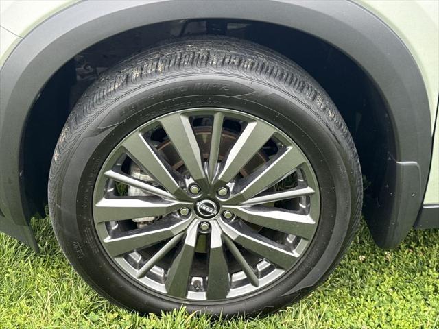 2024 Nissan Pathfinder SL 4WD