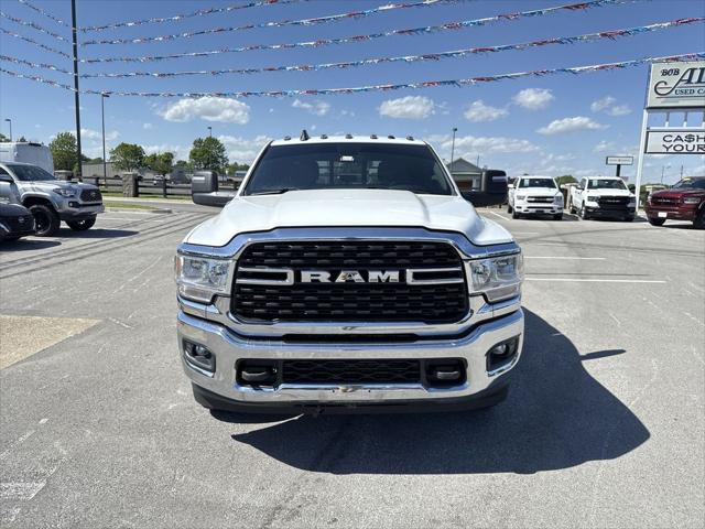 2023 Ram 3500 Tradesman/SLT/Laramie/Limited