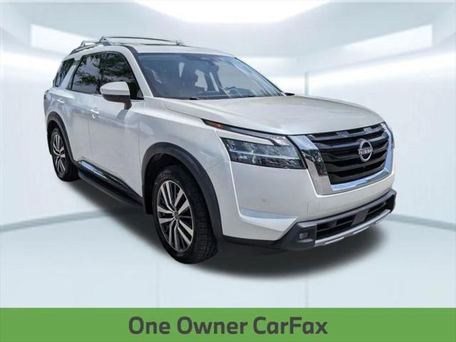 2022 Nissan Pathfinder Platinum 2WD