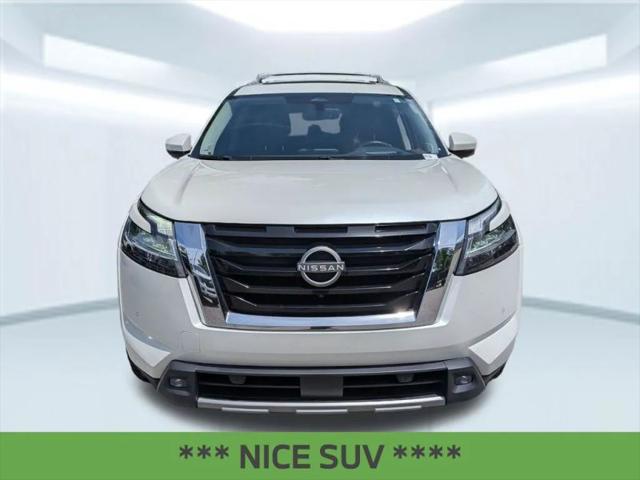 2022 Nissan Pathfinder Platinum 2WD