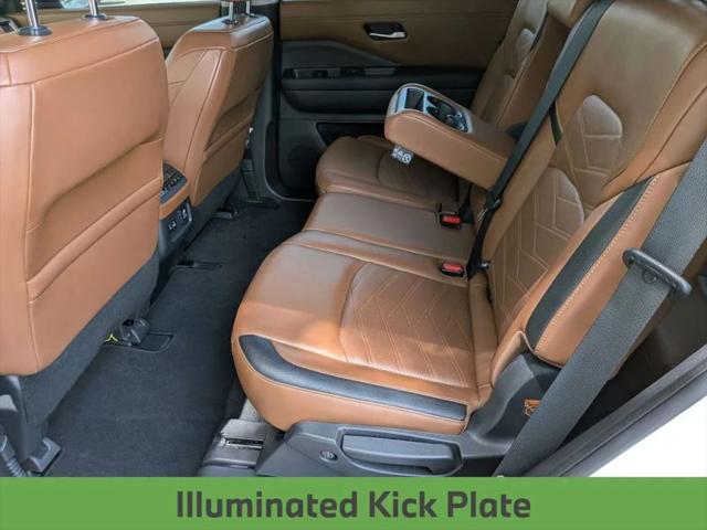 2022 Nissan Pathfinder Platinum 2WD